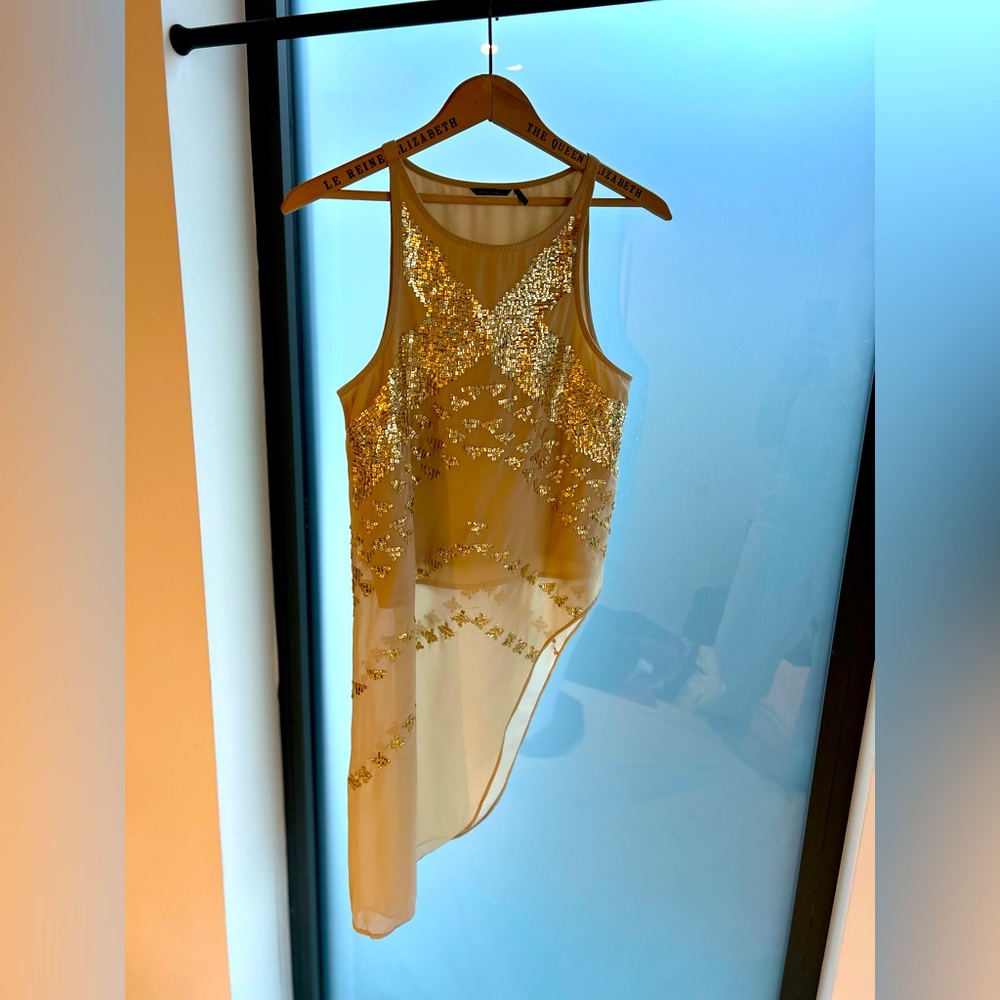 Marciano XS top with gold sequins